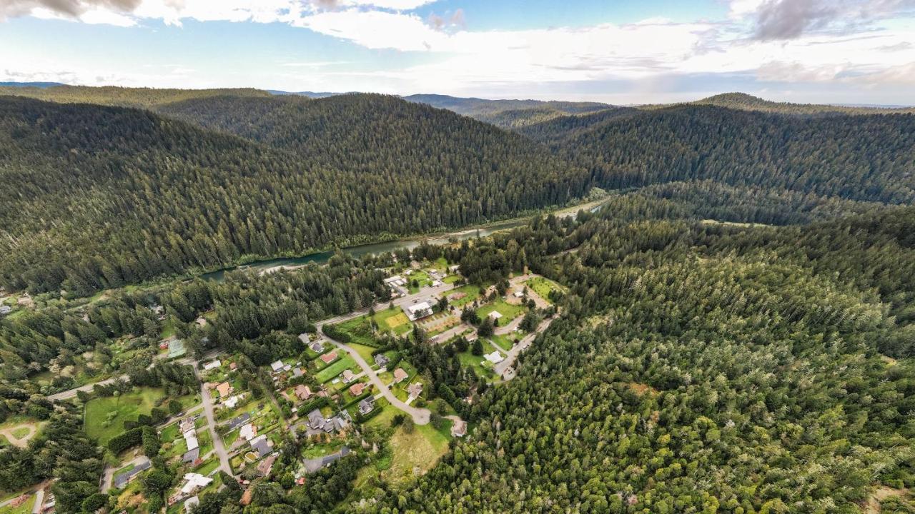 Redwood Meadows Rv Resort Кресент-Сіті Екстер'єр фото